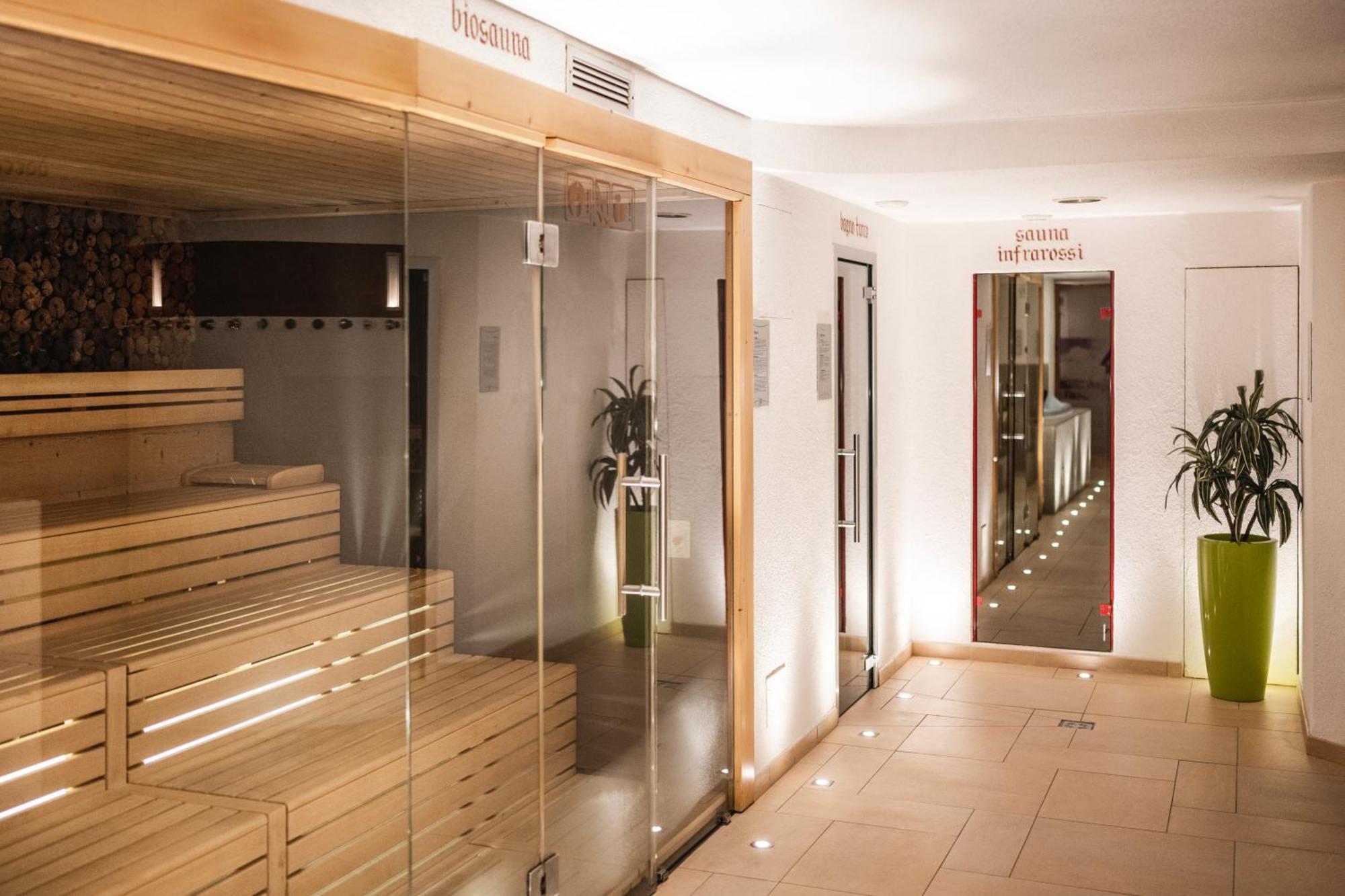 Hotel Ladinia La Villa  Dış mekan fotoğraf