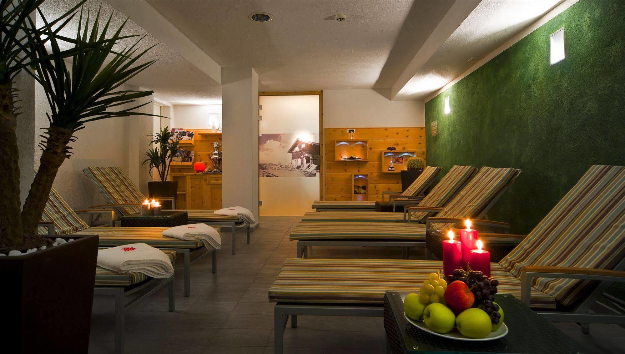 Hotel Ladinia La Villa  Dış mekan fotoğraf